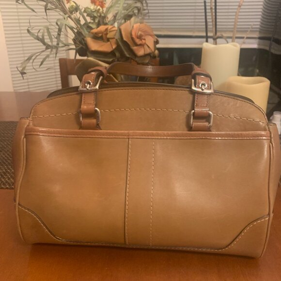 Vintage Coach Hamilton Kelly (2005) 7465” Brown Tan Leather Purse - Picture 10 of 16